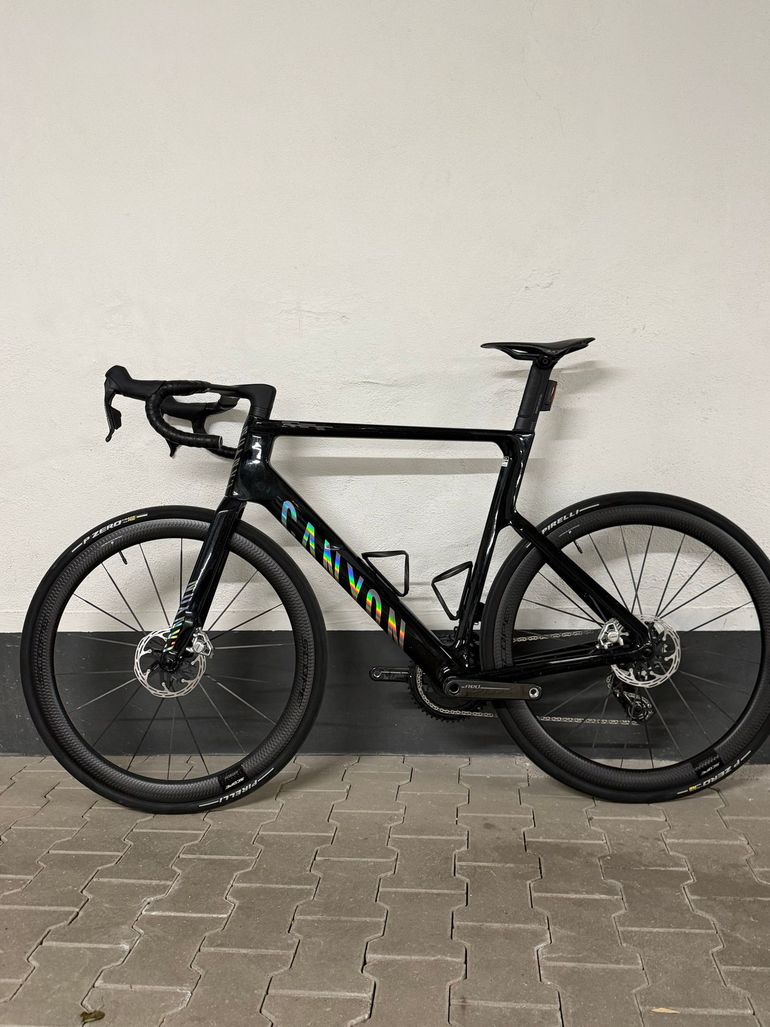 Used Canyon Endurace CFR AXS 2027 2027 Road & Gravel, Black — image 2 of 19