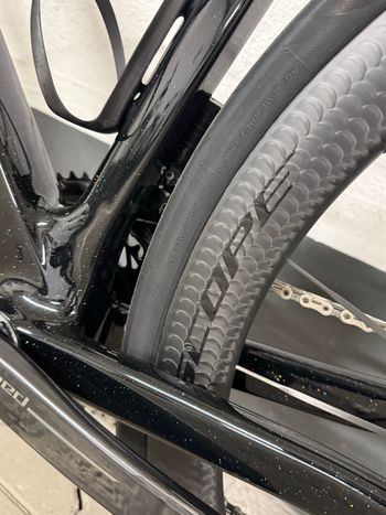 Used Canyon Endurace CFR AXS 2027 2027 Road & Gravel, Black — image 17 of 19