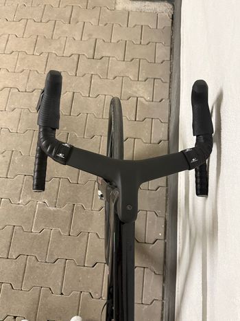 Used Canyon Endurace CFR AXS 2027 2027 Road & Gravel, Black — image 13 of 19