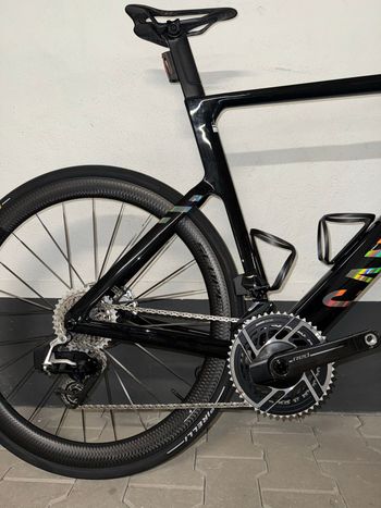 Used Canyon Endurace CFR AXS 2027 2027 Road & Gravel, Black — image 3 of 19