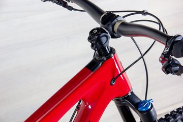 Used Santa Cruz 5010 C Custom 2019 Mountainbike, Red — image 9 of 17