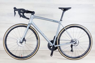 Tweedehands Specialized Aethos Pro 2026 Road & Gravel — afbeelding 2 van 16