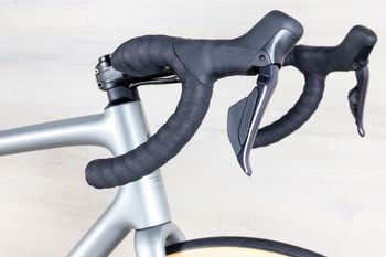 Used Specialized Aethos Pro 2026 Road & Gravel, Light Gray — image 10 of 16