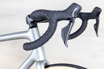 Tweedehands Specialized Aethos Pro 2026 Road & Gravel — afbeelding 10 van 16