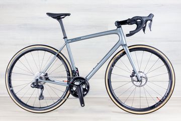 Tweedehands Specialized Aethos Pro 2026 Road & Gravel — afbeelding 1 van 16