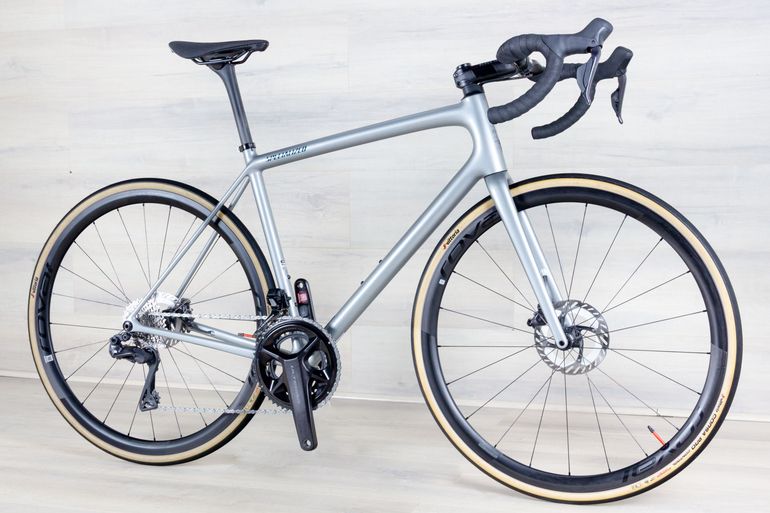 Used Specialized Aethos Pro 2026 Road & Gravel, Light Gray — image 5 of 16