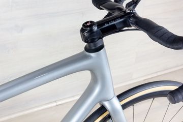 Tweedehands Specialized Aethos Pro 2026 Road & Gravel — afbeelding 9 van 16