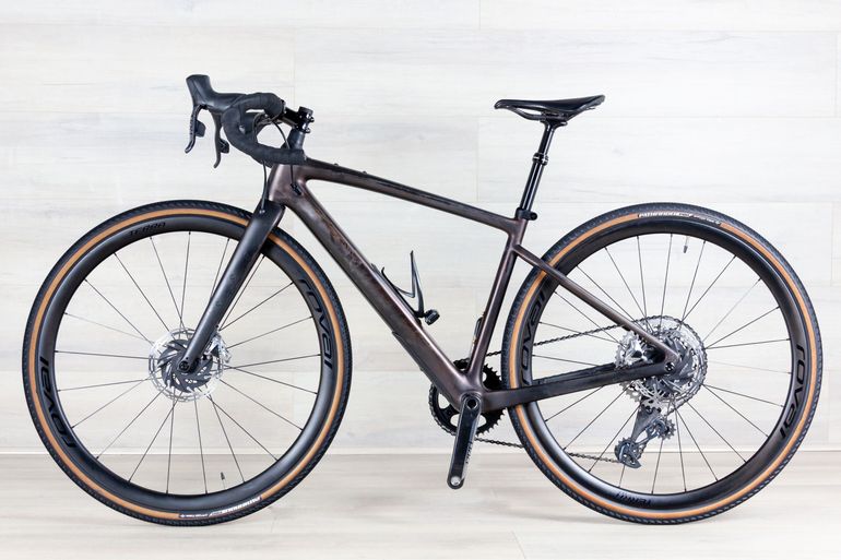 Used Specialized S-Works Diverge 2023 Road & Gravel, Black — image 2 of 17