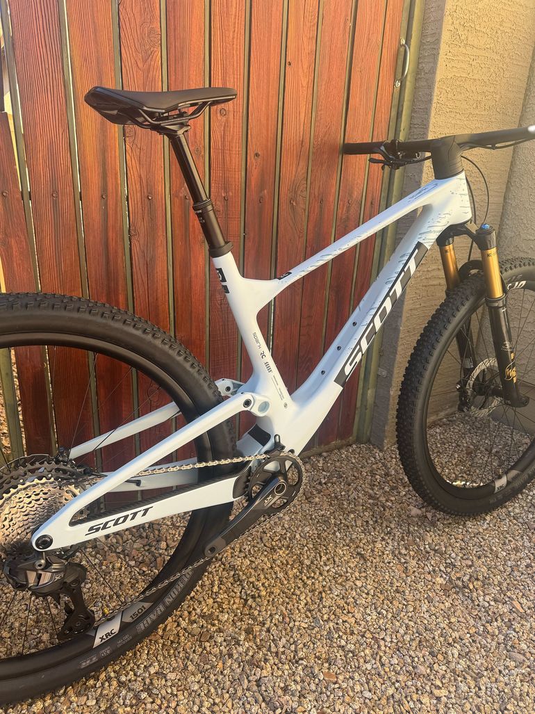 Used Scott Spark RC Pro 2026 2026 Mountainbike, White, 29 — image 1 of 9