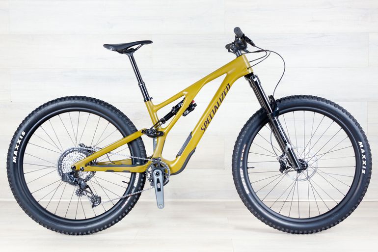 Used Specialized Stumpjumper EVO Comp Custom 2024 Mountainbike, Green — image 1 of 17