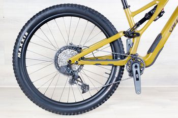 Used Specialized Stumpjumper EVO Comp Custom 2024 Mountainbike, Green — image 3 of 17