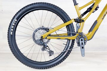 Used Specialized Stumpjumper EVO Comp Custom 2024 Mountainbike, Green — image 3 of 17
