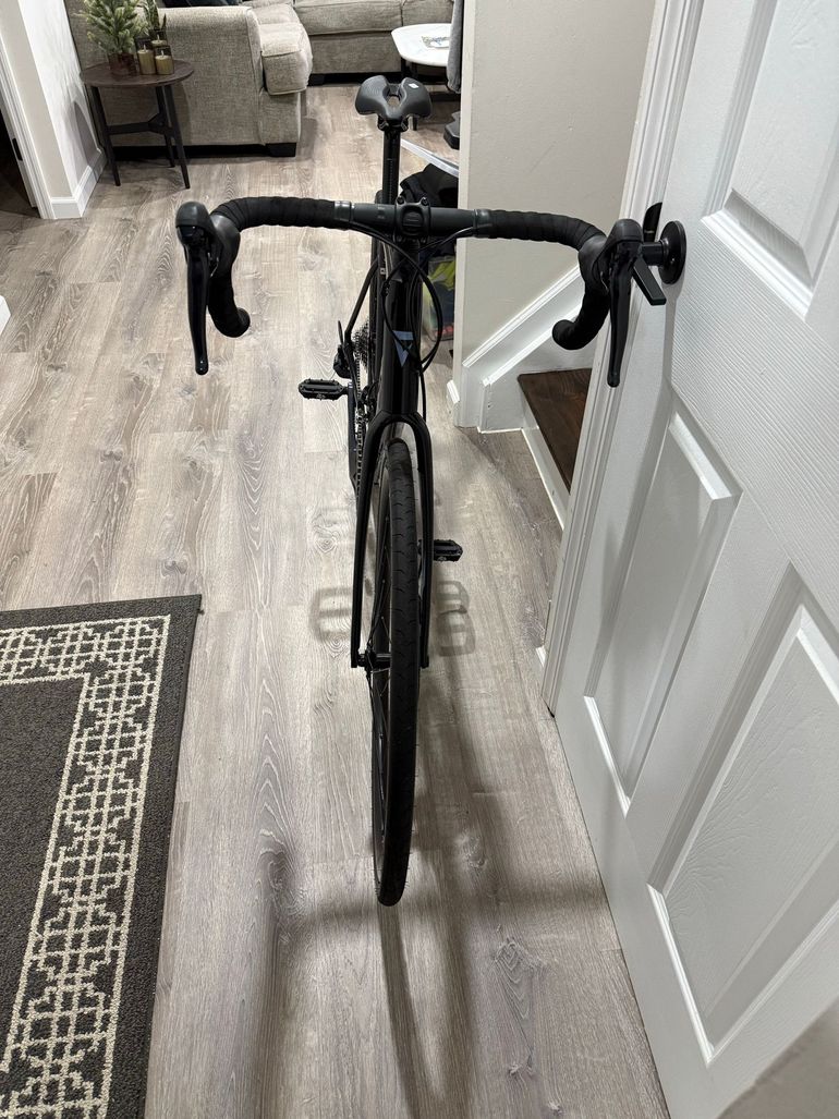 Used Giant Contend AR 1 2026 2026 Road & Gravel, Black — image 3 of 6