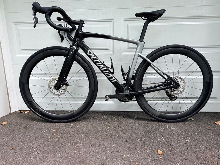 Used Specialized Roubaix SL8 Pro - SRAM Force AXS 2026 2026 Road & Gravel, Black — image 2 of 11