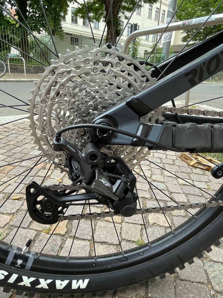 Used Ghost Riot AM Essential 2023 2023 Mountainbike — image 3 of 15