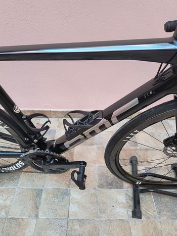 Used BMC Teammachine SLR SIX 2023 2023 Road & Gravel, Black — image 2 of 5