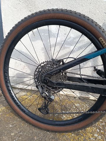 Tweedehands Trek Fuel EX 7 2022 2022 Mountainbike — afbeelding 15 van 16