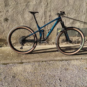 Tweedehands Trek Fuel EX 7 2022 2022 Mountainbike — afbeelding 1 van 16