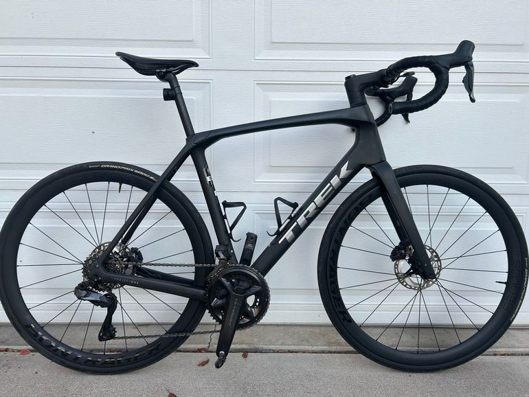 Used Trek Domane SLR 7 Gen 4 2024 2024 Road & Gravel, Black — image 3 of 3