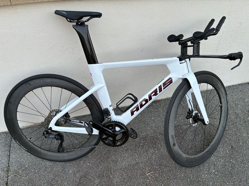 Used Adris Custom Shimano 105 Di2 2026 Road & Gravel