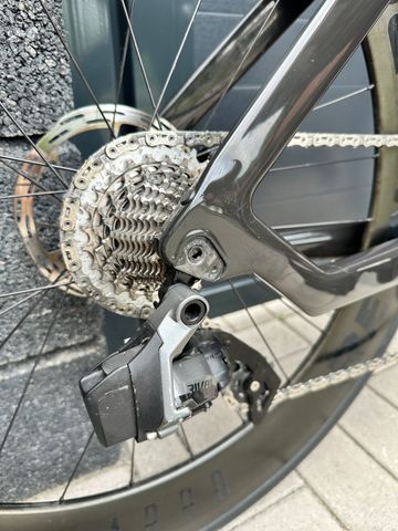 Tweedehands Canyon Speedmax CF 7 Disc eTap 2022 2022 Road & Gravel — afbeelding 12 van 14