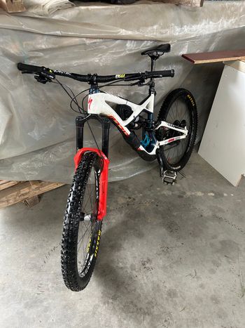 Gebrauchtes Specialized Enduro Expert Carbon 650b 2016 2016 Mountainbike, Weiß — Bild 6 von 10