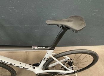 Used Ridley Falcn RS - Shimano 105 DI2 // 2x12s 2023 2023 Road & Gravel, White — image 4 of 5