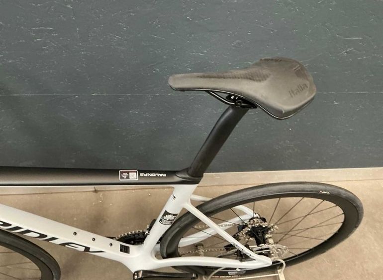 Used Ridley Falcn RS - Shimano 105 DI2 // 2x12s 2023 2023 Road & Gravel, White — image 4 of 5