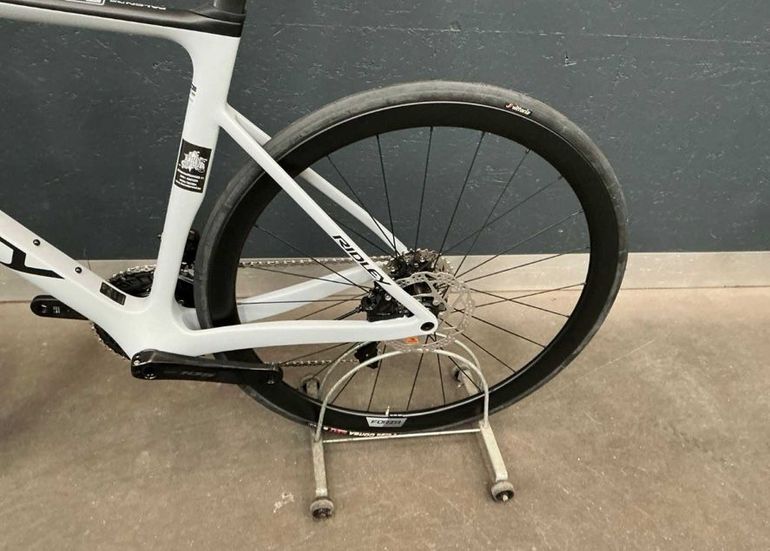 Used Ridley Falcn RS - Shimano 105 DI2 // 2x12s 2023 2023 Road & Gravel, White — image 3 of 5