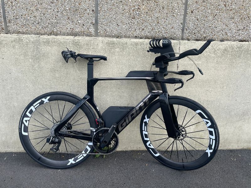 Used Giant Trinity Advanced SL Triathlon Frameset 2025 2025 Road & Gravel, Black — image 1 of 3