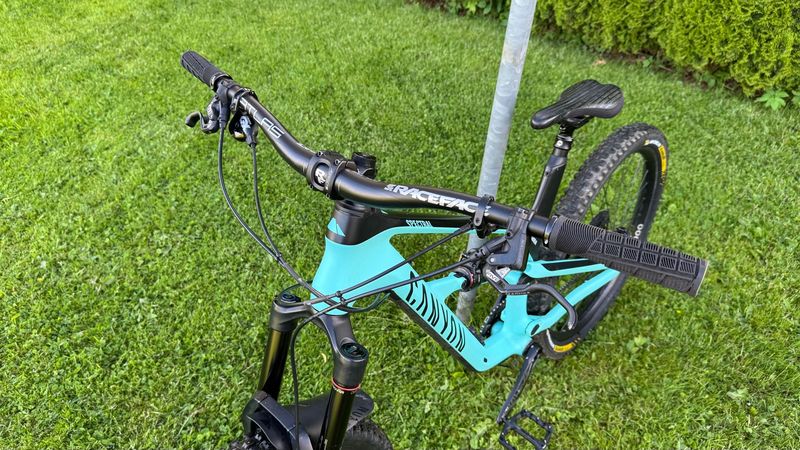 Używany Canyon Spectral CF 7.0 2020 2020 Mountainbike — zdjęcie 5 z 5