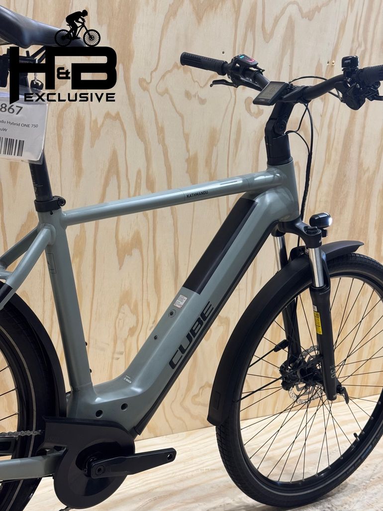 Used CUBE Kathmandu Hybrid One 750 Shimano Deore 2024 Urban — image 14 of 16