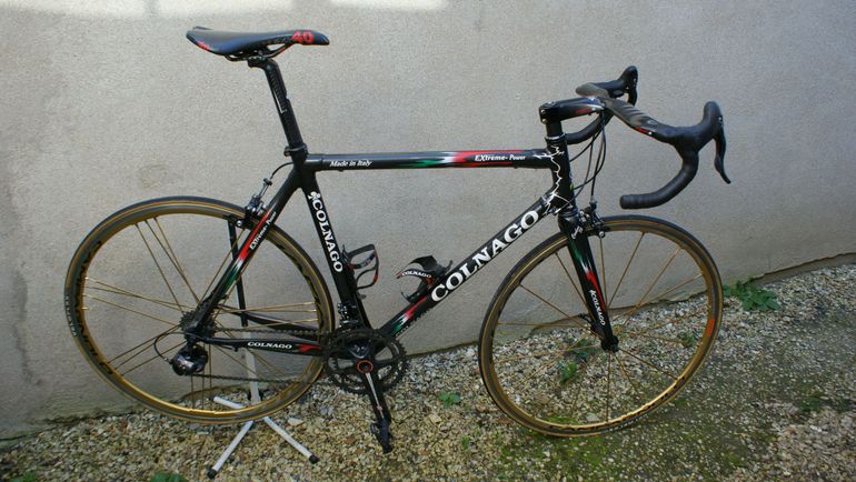 Used Colnago Extrempower 2011 Road & Gravel, Black — image 1 of 4
