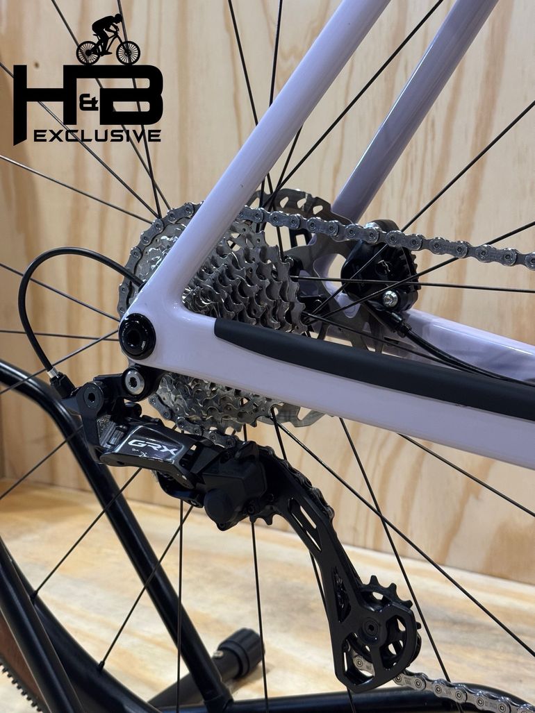 Used Canyon Grail CF SL 7 Carbon Shimano GRX 2024 Road & Gravel, Black — image 10 of 11