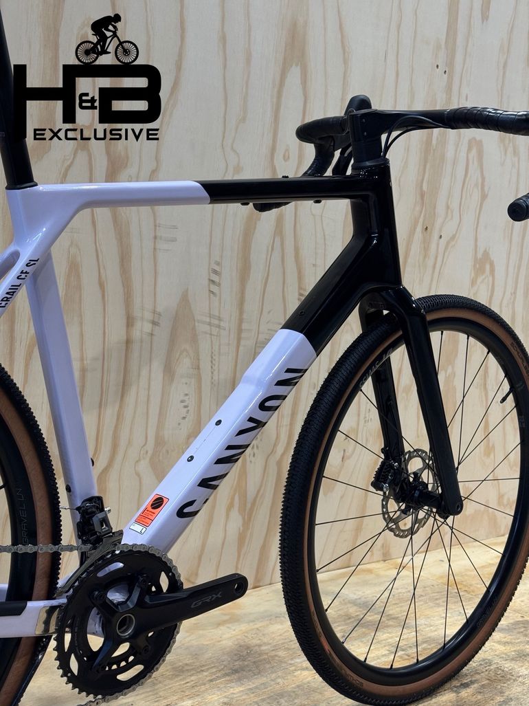 Used Canyon Grail CF SL 7 Carbon Shimano GRX 2024 Road & Gravel, Black — image 9 of 11