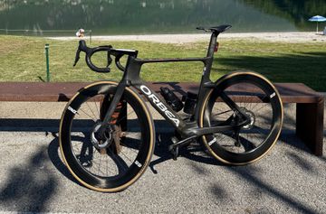 Brugt Orbea ORCA AERO M20iLTD 2023 2023 Road & Gravel — billede 2 af 12
