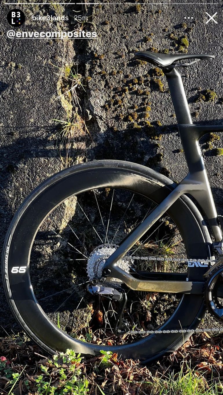 Used Orbea ORCA AERO M20iLTD 2023 2023 Road & Gravel, Black — image 3 of 5