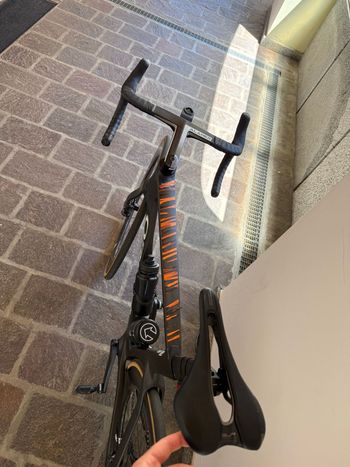 Used Orbea ORCA AERO M20iLTD 2023 2023 Road & Gravel, Black — image 7 of 8