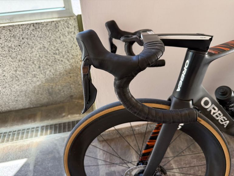 Used Orbea ORCA AERO M20iLTD 2023 2023 Road & Gravel, Black — image 4 of 8