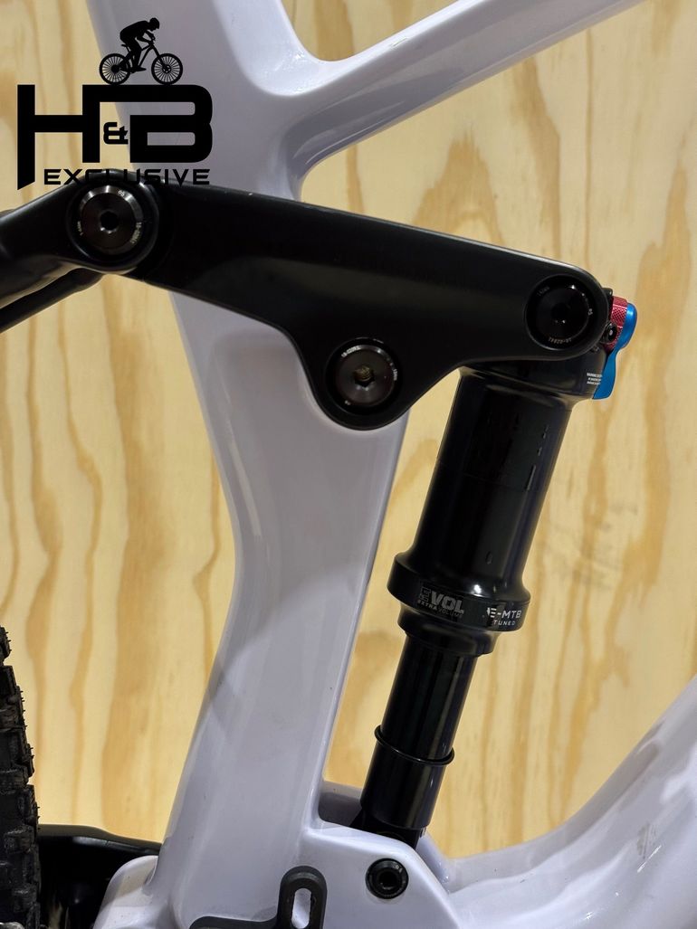 Used CUBE Stereo Hybrid 140 HPC SL 750 Carbon Shimano XT 2022 Mountainbike, Black — image 11 of 14