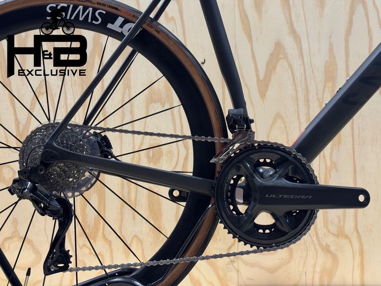 Used Canyon Endurace CF SLX 9 Di2 Carbon Shimano Dura-Ace 2024 Road & Gravel, Black — image 3 of 10
