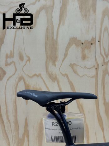 Used Canyon Endurace CF SLX 9 Di2 Carbon Shimano Dura-Ace 2024 Road & Gravel, Black — image 7 of 10