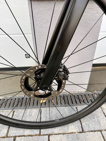 Used Canyon Ultimate CFR Di2 2023 2023 Road & Gravel, Black — image 5 of 9