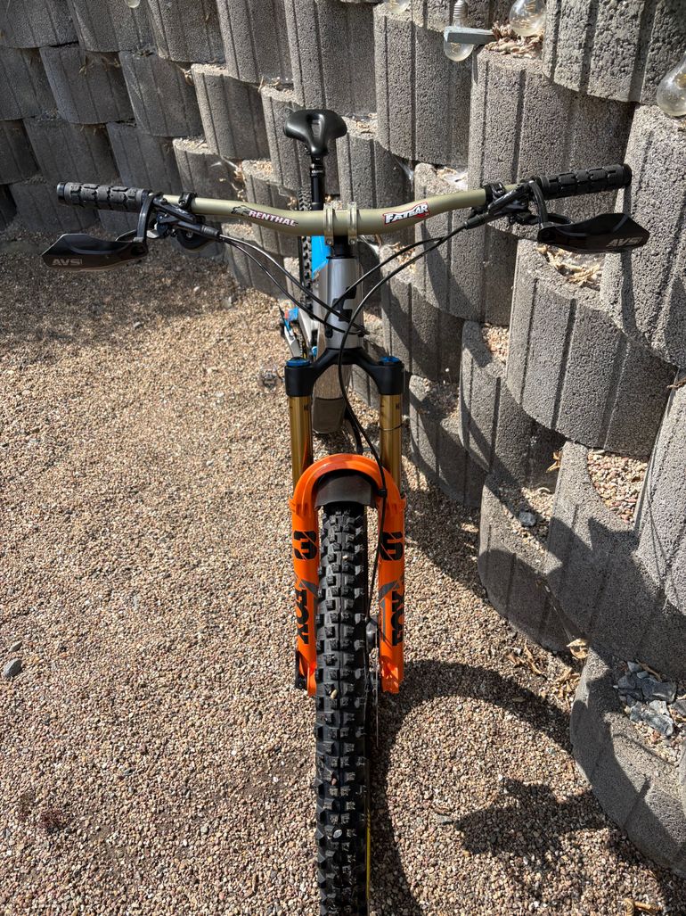 Used CUBE STEREO 150 C:62 SL 29 2021 2021 Mountainbike, Light Gray, 29 — image 3 of 6