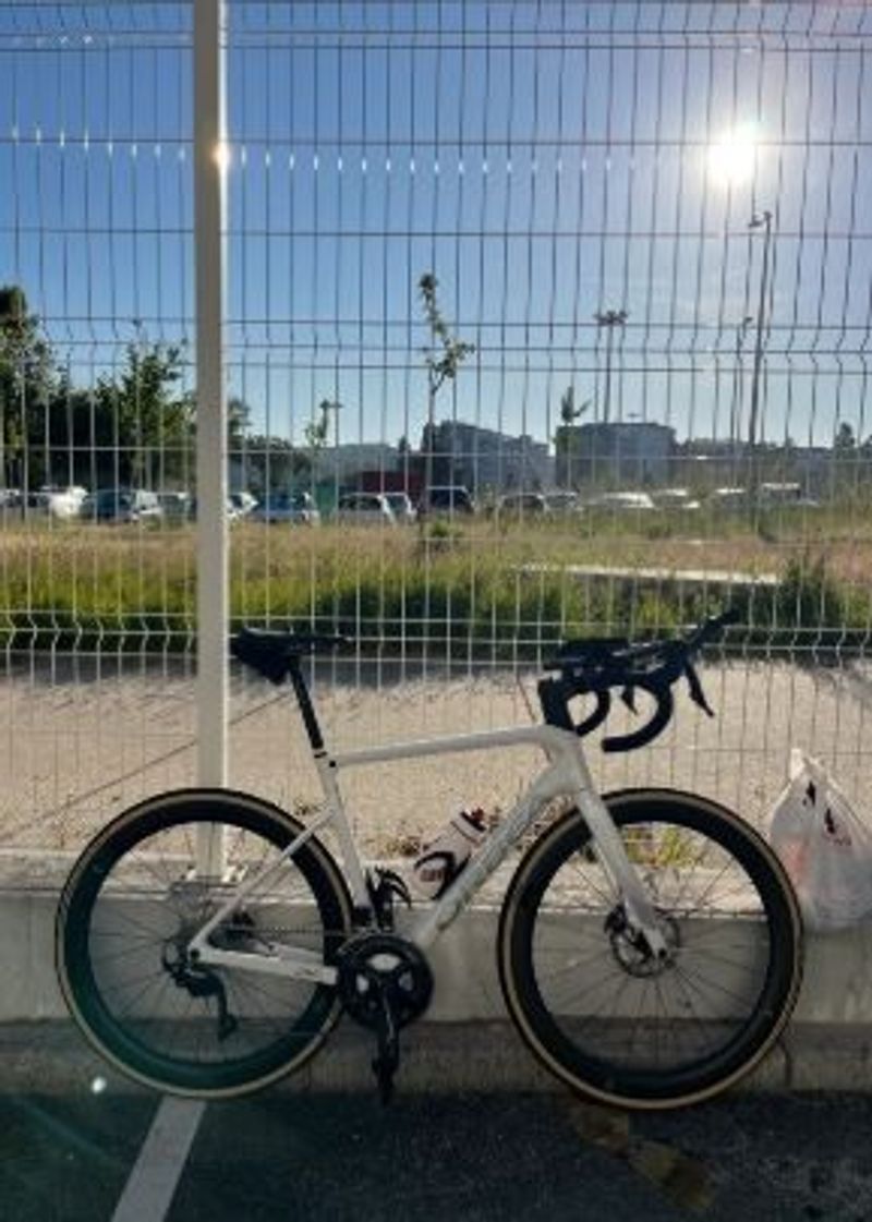 Used Orbea ORCA M30 2023 2023 Road & Gravel, White — image 3 of 4