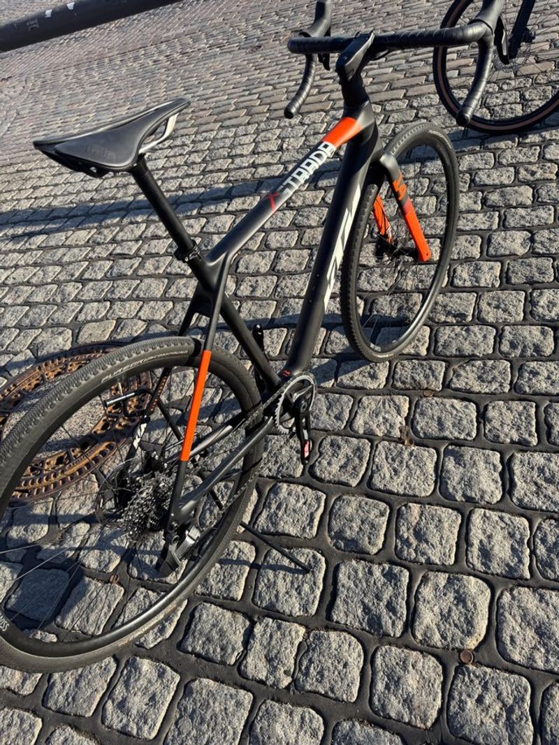 Used Ktm Strada X Master 2025 Road & Gravel, Black — image 3 of 15