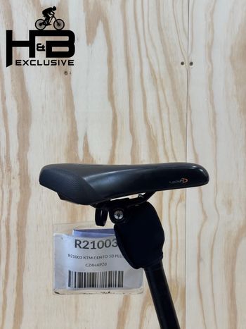 Used KTM Cento 10 Plus Shimano Deore 2023 Urban, Black — image 10 of 14