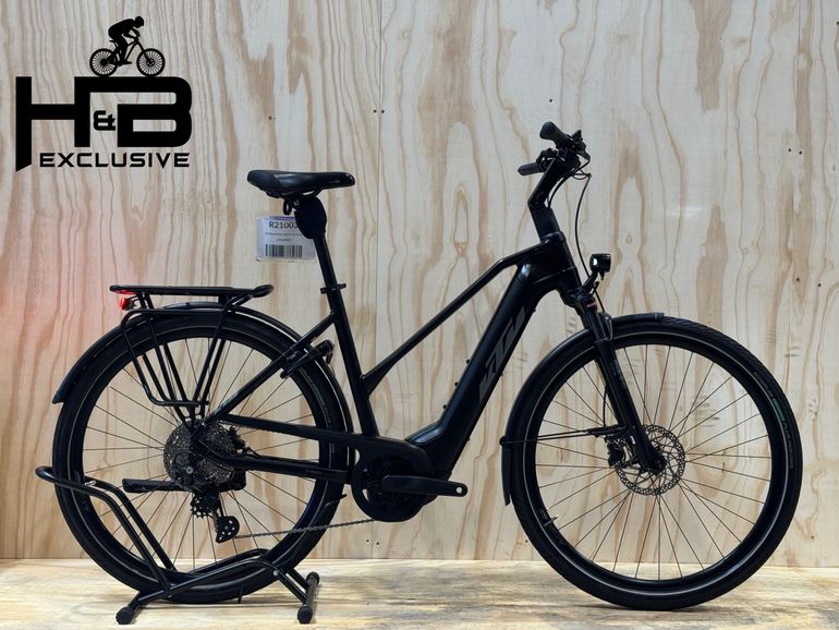 Used KTM Cento 10 Plus Shimano Deore 2023 Urban, Black — image 1 of 14