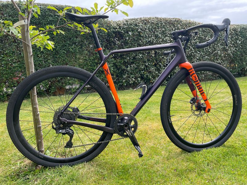 Used Rondo Ruut Shimano GRX 2022 Road & Gravel, Black — image 1 of 6