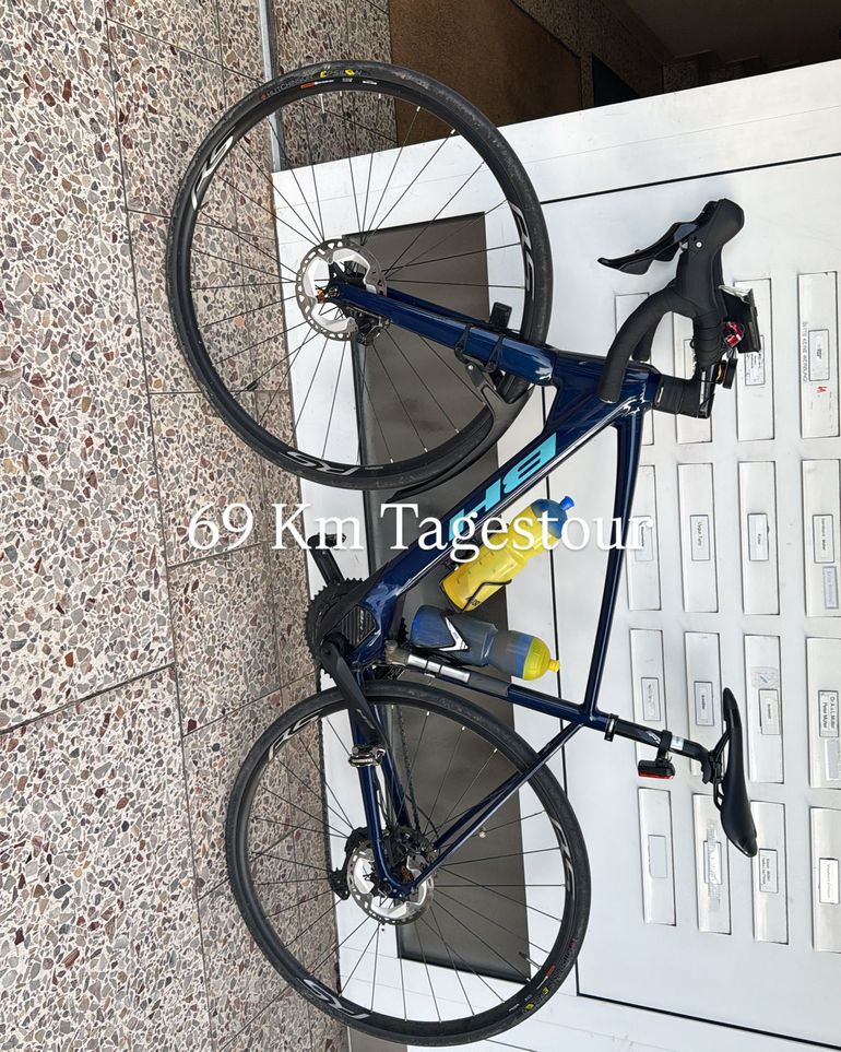 Used BH Bikes BH Bikes Custom Shimano 105 2023 Road & Gravel — image 1 of 5
